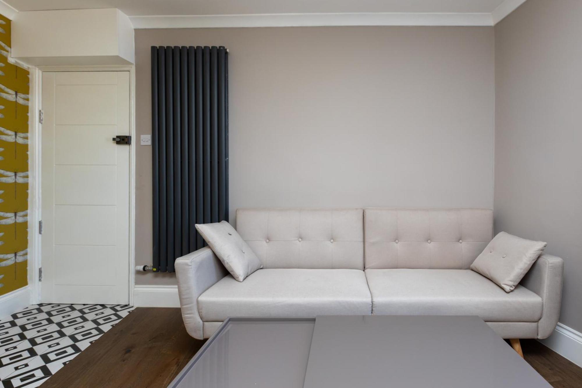 Spacious & Pristine 2Bd Flat - Balham Apartment Лондон Екстериор снимка